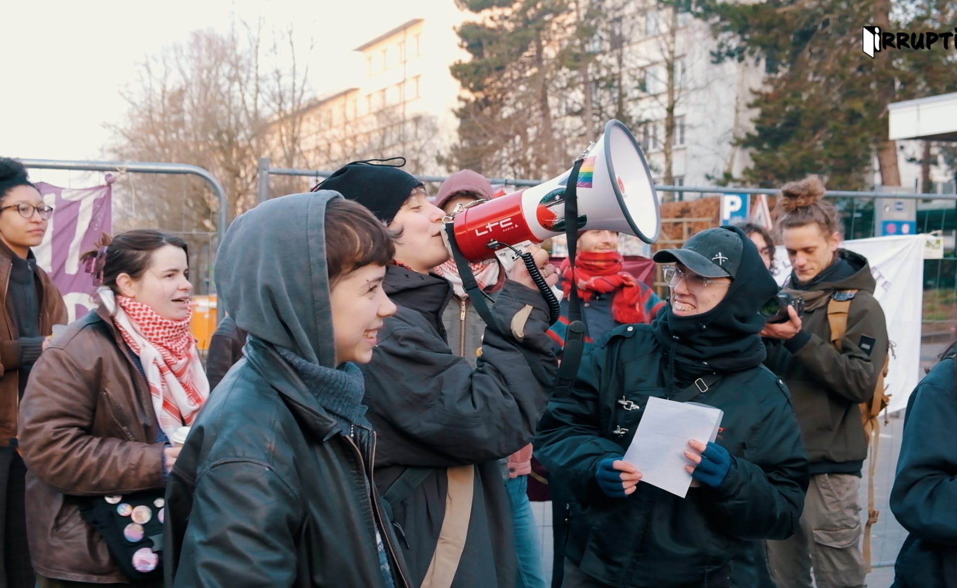 Montage-Final.00_03_48_08.Still002